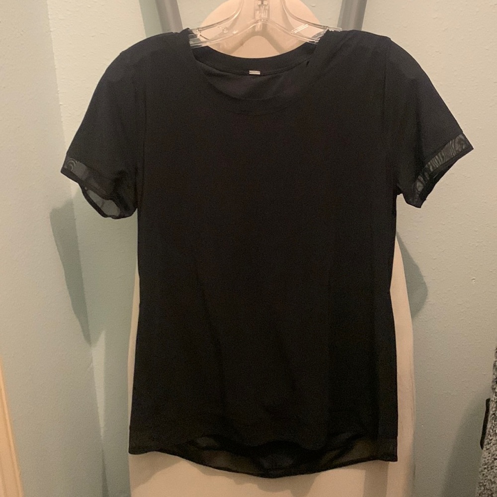 COPY - Lululemon Shirt